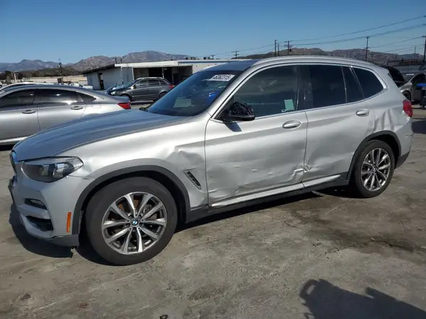 5UXTR7C57KLF33744 2019 BMW X3 - Image 1