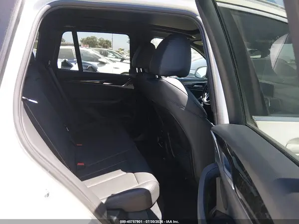 5UXTR7C57KLF34926 2019 BMW X3 - Image 8