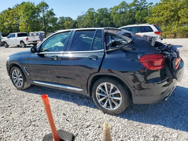 5UXTR7C57KLF35798 2019 BMW X3 - Image 2