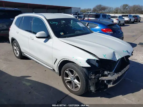 5UXTR7C57KLF36336 2019 BMW X3 - Image 1