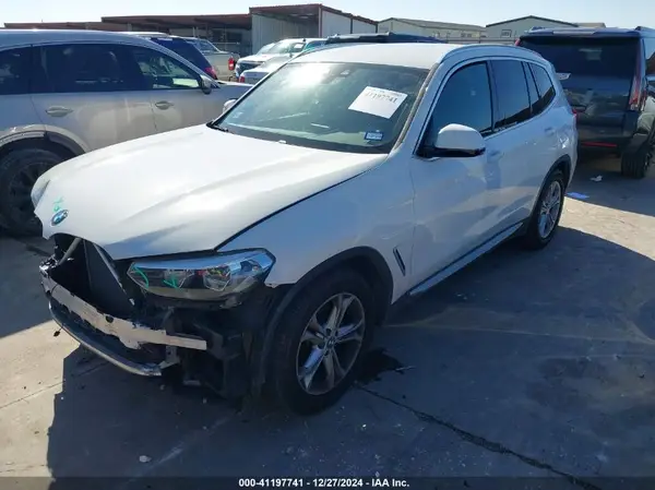 5UXTR7C57KLF36336 2019 BMW X3 - Image 2