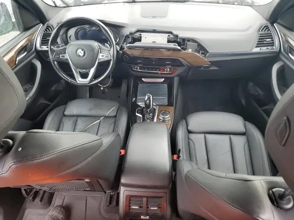 5UXTR7C57KLR39732 2019 BMW X3 - Image 8