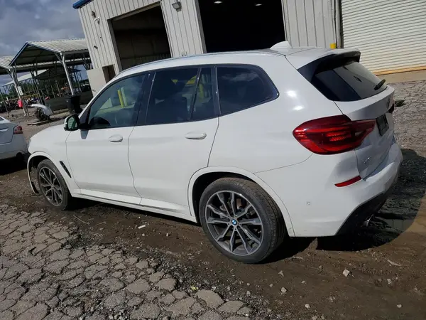 5UXTR7C57KLR48804 2019 BMW X3 - Image 2