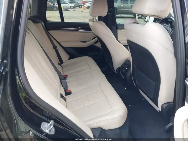 5UXTR7C58KLE96929 2019 BMW X3 - Image 8
