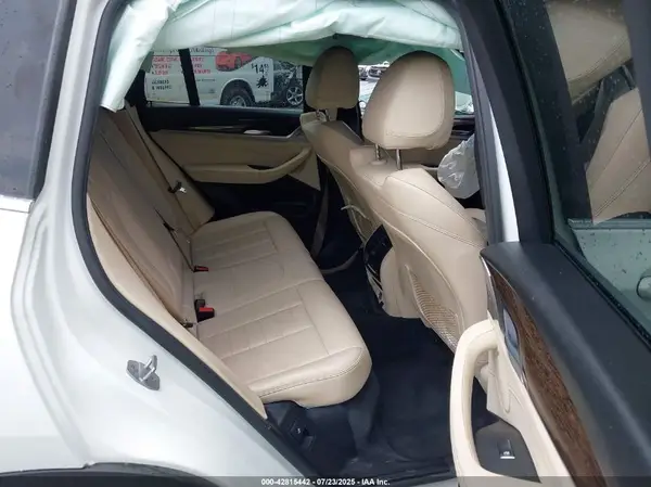 5UXTR7C58KLF31131 2019 BMW X3 - Image 8