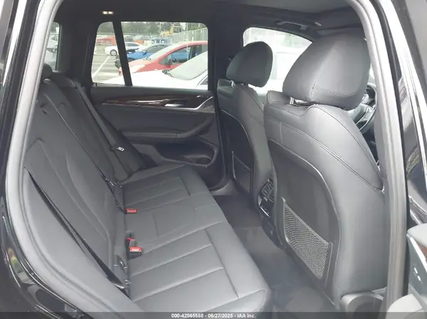 5UXTR7C58KLF31162 2019 BMW X3 - Image 8