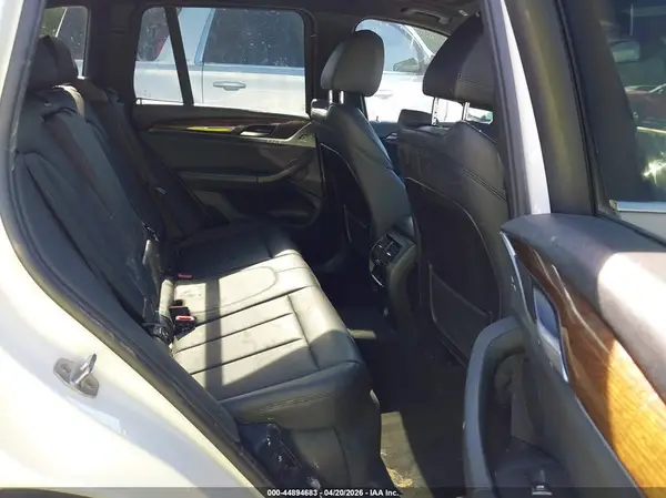 5UXTR7C58KLF32294 2019 BMW X3 - Image 8