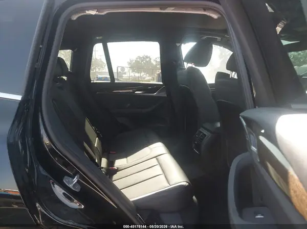5UXTR7C58KLF32490 2019 BMW X3 - Image 8