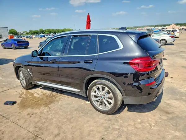 5UXTR7C58KLF32649 2019 BMW X3 - Image 2