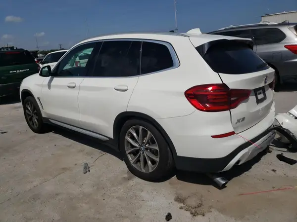 5UXTR7C58KLF35017 2019 BMW X3 - Image 2