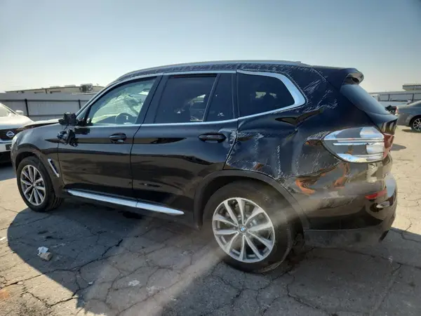 5UXTR7C58KLR47371 2019 BMW X3 - Image 2