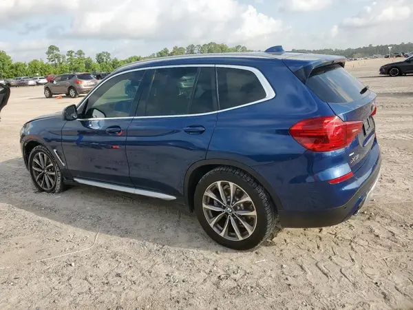 5UXTR7C58KLR49668 2019 BMW X3 - Image 2