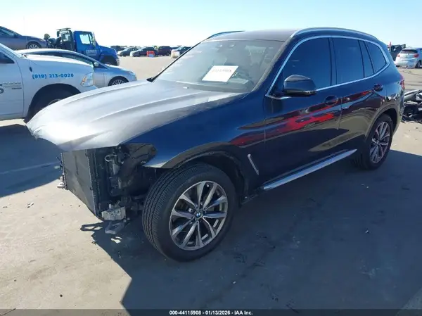 5UXTR7C58KLR52148 2019 BMW X3 - Image 2