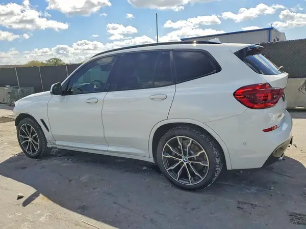 5UXTR7C58KLR53123 2019 BMW X3 - Image 2
