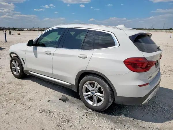 5UXTR7C59KLE88242 2019 BMW X3 - Image 2