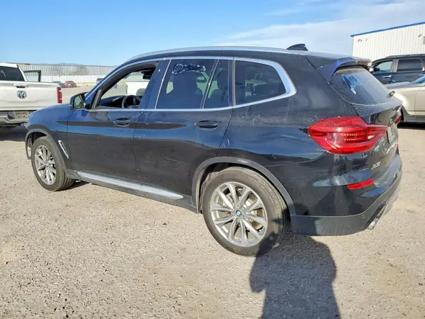 5UXTR7C59KLE98799 2019 BMW X3 - Image 2