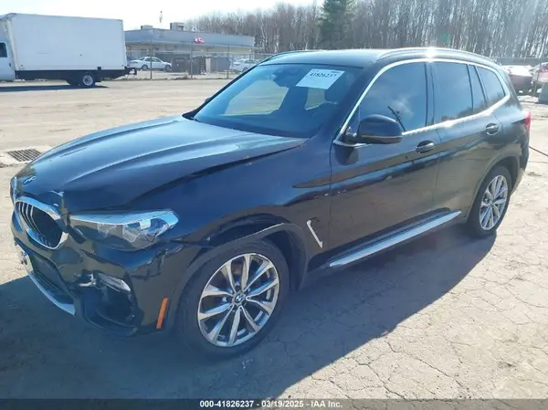 5UXTR7C59KLF25726 2019 BMW X3 - Image 2