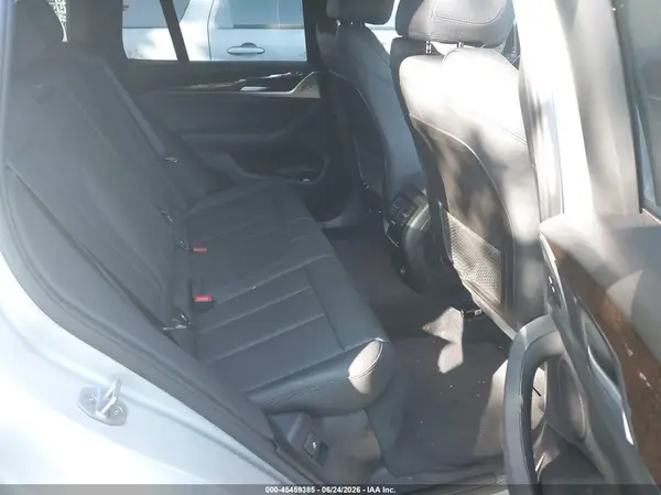 5UXTR7C59KLF26021 2019 BMW X3 - Image 8