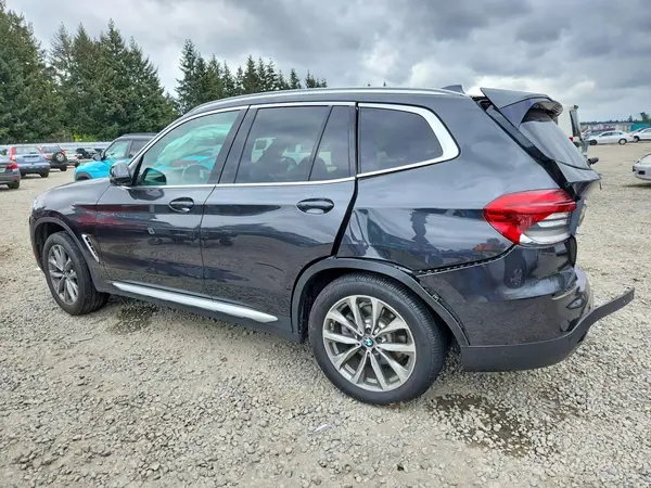 5UXTR7C59KLF28013 2019 BMW X3 - Image 2