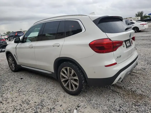 5UXTR7C59KLF33177 2019 BMW X3 - Image 2