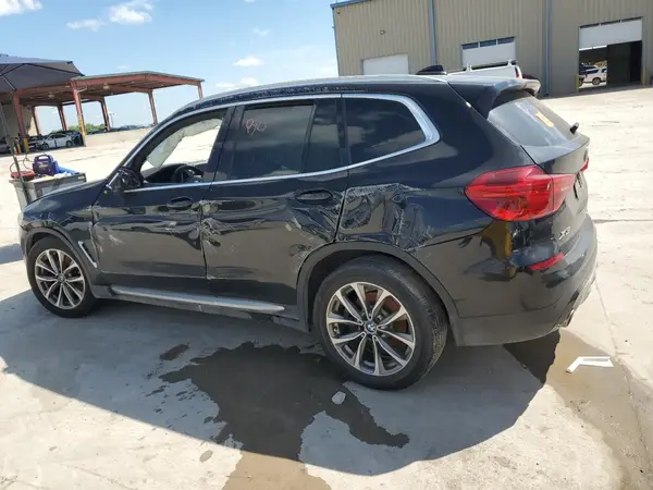 5UXTR7C59KLF35186 2019 BMW X3 - Image 2