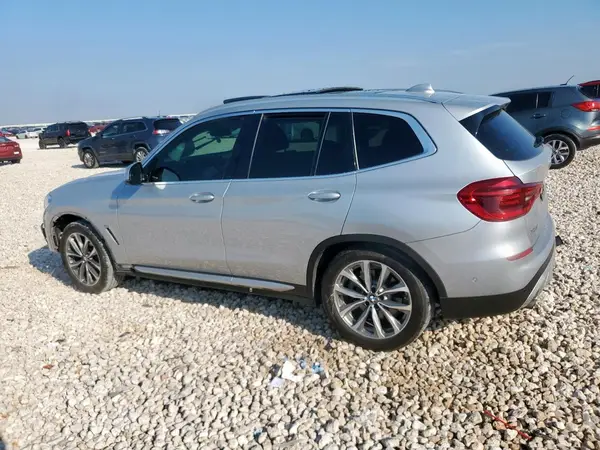 5UXTR7C59KLF35351 2019 BMW X3 - Image 2