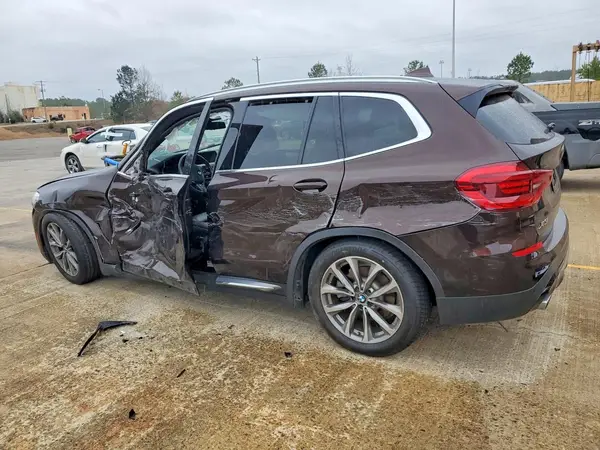 5UXTR7C59KLF35821 2019 BMW X3 - Image 2