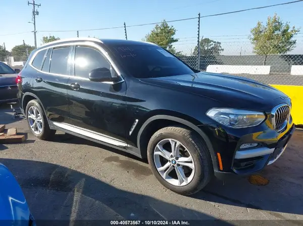 5UXTR7C59KLR43667 2019 BMW X3 - Image 1