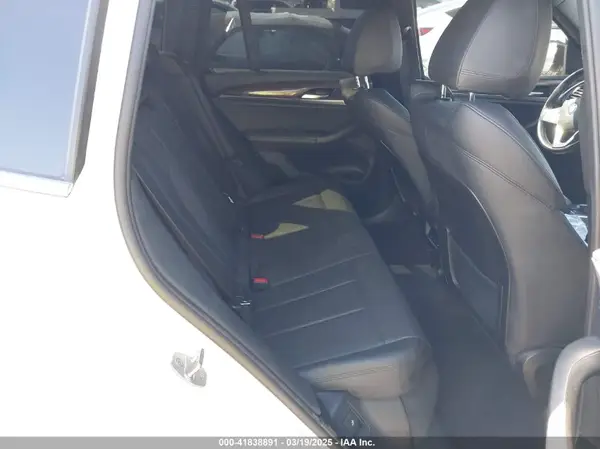 5UXTR7C59KLR44964 2019 BMW X3 - Image 8