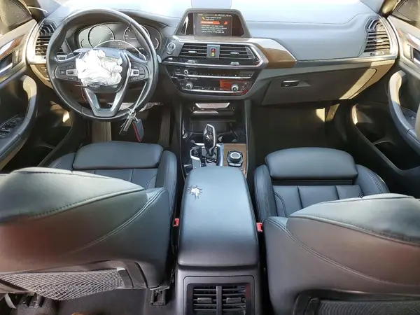 5UXTR7C59KLR46990 2019 BMW X3 - Image 8