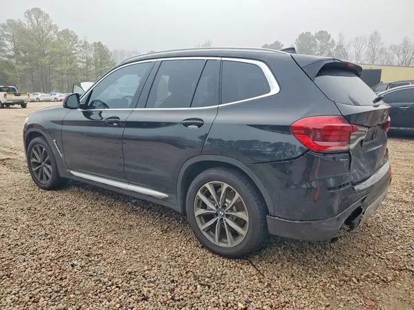 5UXTR7C59KLR48058 2019 BMW X3 - Image 2