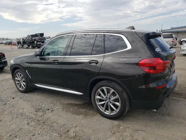 5UXTR7C59KLR48996 2019 BMW X3 - Image 2