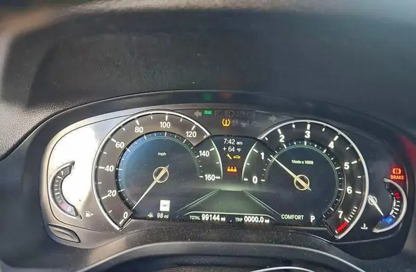 5UXTR7C59KLR49310 2019 BMW X3 - Image 8