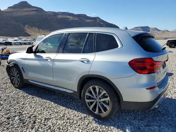 5UXTR7C59KLR51025 2019 BMW X3 - Image 2