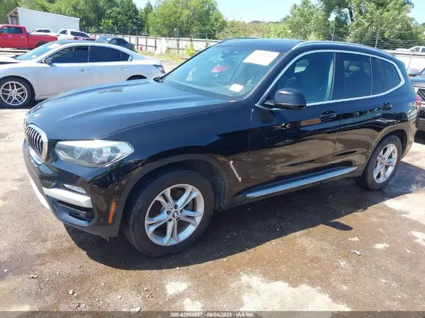5UXTR7C59KLR52465 2019 BMW X3 - Image 2