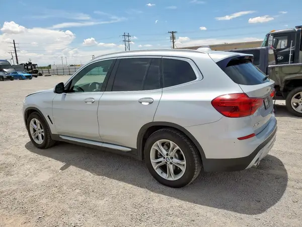 5UXTR7C59KLR53809 2019 BMW X3 - Image 2