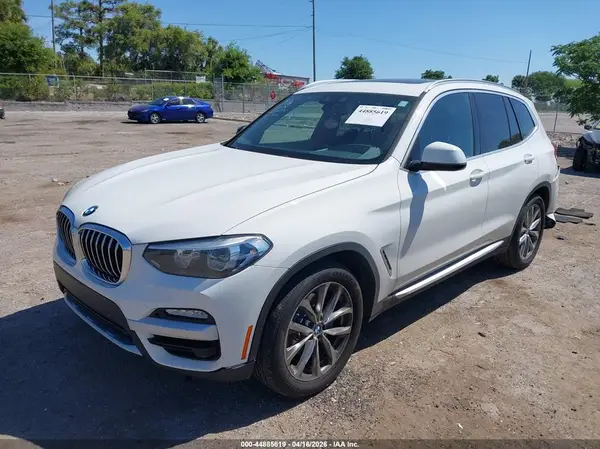 5UXTR7C5XKLE96933 2019 BMW X3 - Image 2