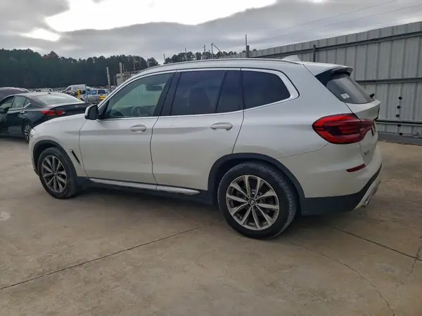 5UXTR7C5XKLE97015 2019 BMW X3 - Image 2