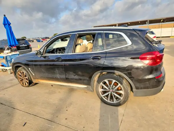 5UXTR7C5XKLE97340 2019 BMW X3 - Image 2