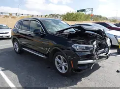 5UXTR7C5XKLF23418 2019 BMW X3