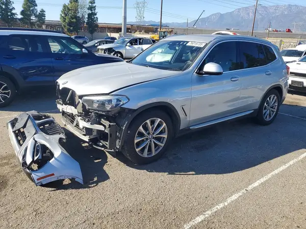 5UXTR7C5XKLF26464 2019 BMW X3 - Image 1