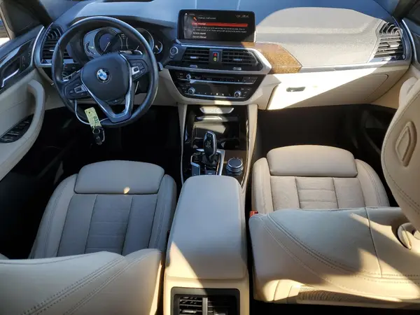 5UXTR7C5XKLF27999 2019 BMW X3 - Image 8