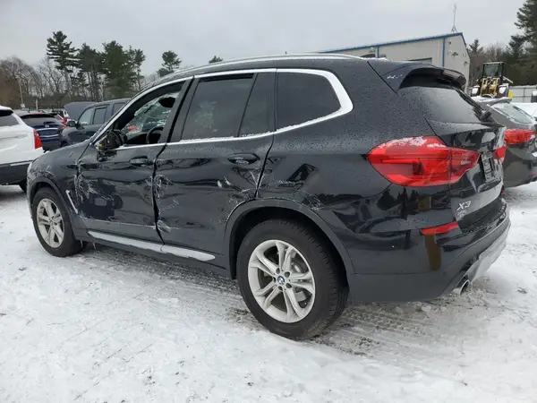 5UXTR7C5XKLF29896 2019 BMW X3 - Image 2