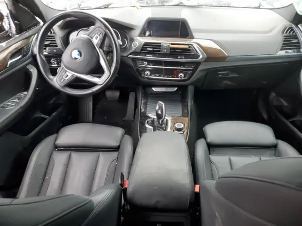 5UXTR7C5XKLF29896 2019 BMW X3 - Image 8