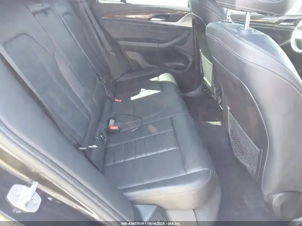 5UXTR7C5XKLF32782 2019 BMW X3 - Image 8