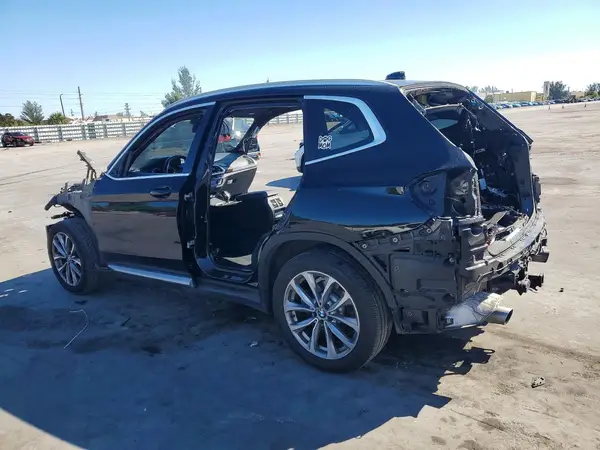 5UXTR7C5XKLF34046 2019 BMW X3 - Image 2