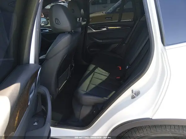 5UXTR7C5XKLF37111 2019 BMW X3 - Image 8