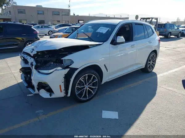 5UXTR7C5XKLR46223 2019 BMW X3 - Image 2