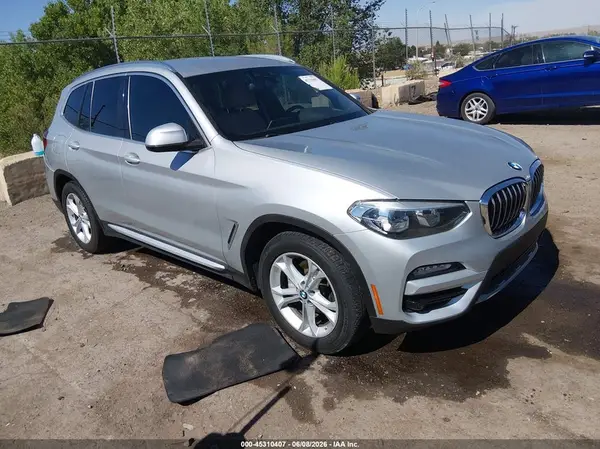 5UXTR7C5XKLR46982 2019 BMW X3 - Image 1