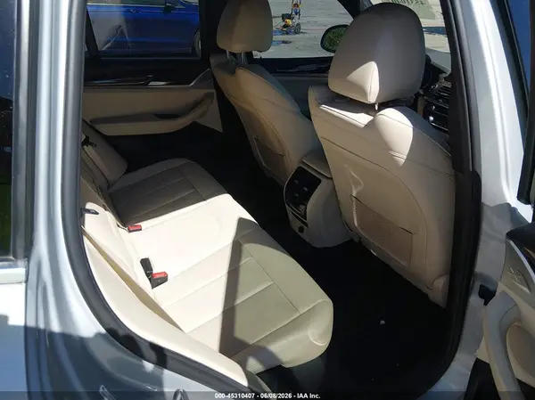 5UXTR7C5XKLR46982 2019 BMW X3 - Image 8